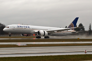 United Airlines Boeing 787-9 Dreamliner (N26960) at  Frankfurt am Main, Germany