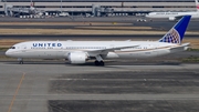 United Airlines Boeing 787-9 Dreamliner (N26966) at  Tokyo - Haneda International, Japan