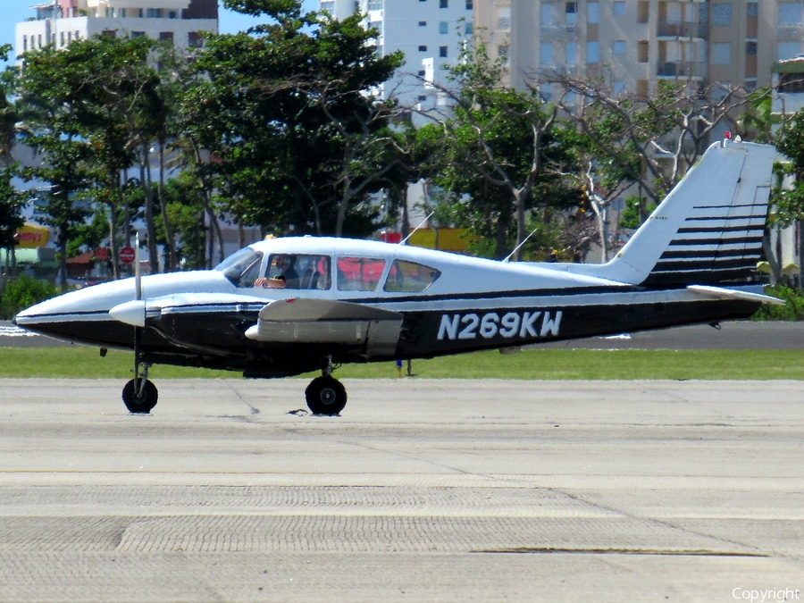 (Private) Piper PA-23-250 Aztec (N269KW) | Photo 241753