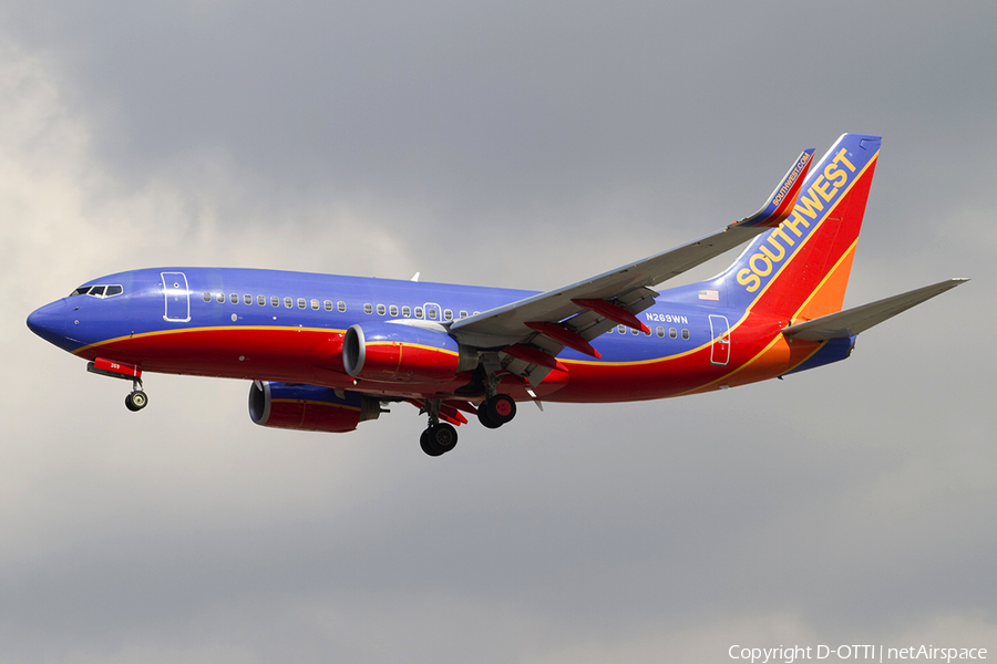 Southwest Airlines Boeing 737-7H4 (N269WN) | Photo 339352