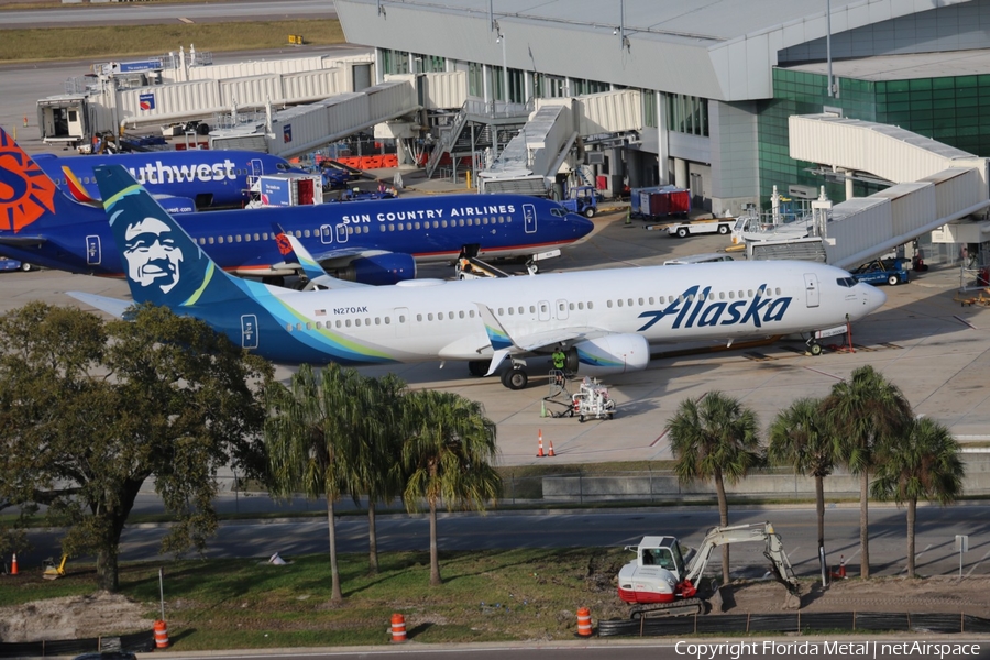 Alaska Airlines Boeing 737-990(ER) (N270AK) | Photo 573580