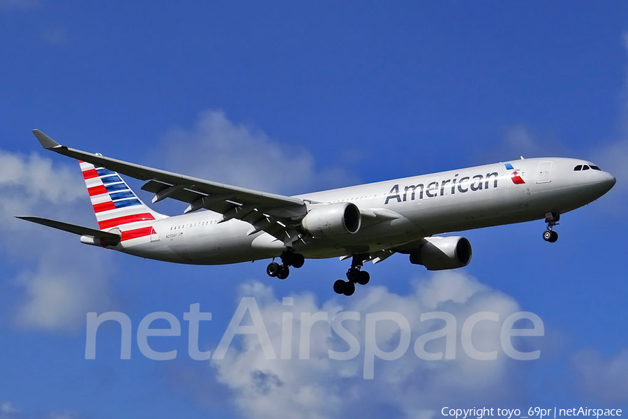 American Airlines Airbus A330-323X (N270AY) | Photo 68204