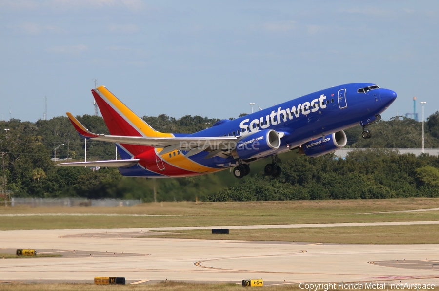 Southwest Airlines Boeing 737-705 (N271LV) | Photo 299846