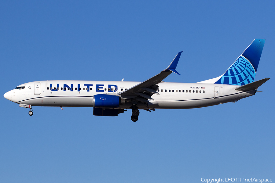 United Airlines Boeing 737-824 (N27213) | Photo 553871