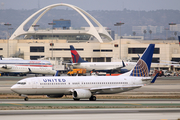 United Airlines Boeing 737-824 (N27239) at  Los Angeles - International, United States