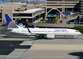 United Airlines Boeing 737-824 (N27239) at  Phoenix - Sky Harbor, United States