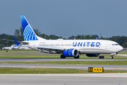 United Airlines Boeing 737-8 MAX (N27260) at  Sarasota - Bradenton, United States