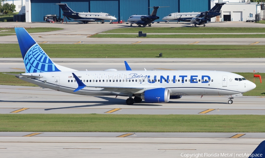 United Airlines Boeing 737-8 MAX (N27261) | Photo 483355