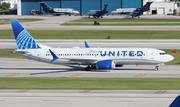 United Airlines Boeing 737-8 MAX (N27261) at  Ft. Lauderdale - International, United States