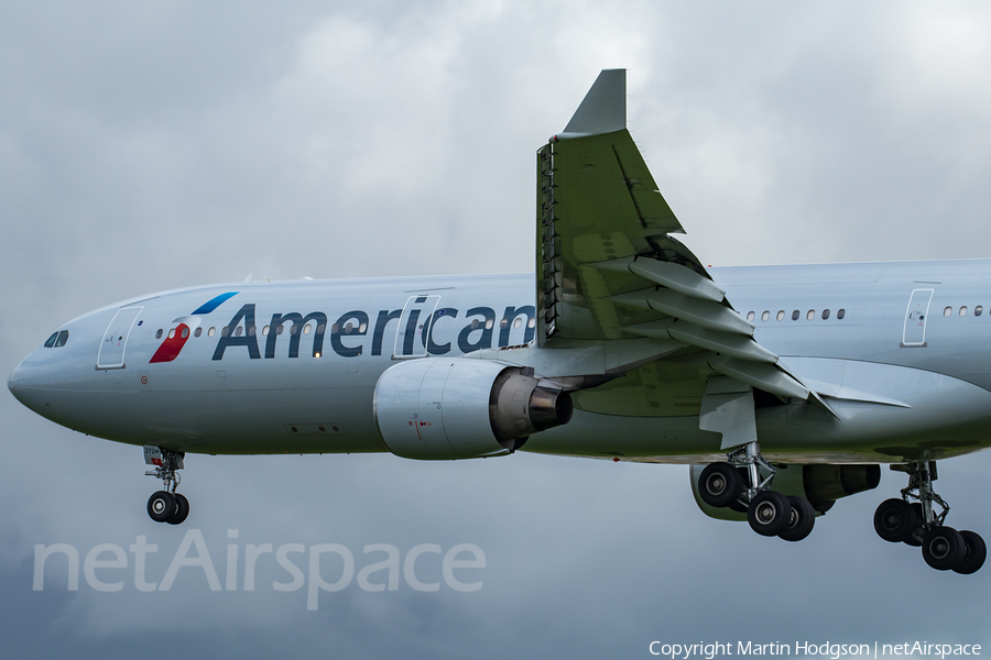 American Airlines Airbus A330-323X (N272AY) | Photo 287242