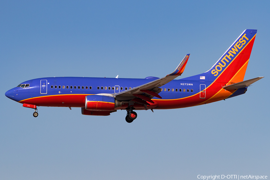 Southwest Airlines Boeing 737-7H4 (N273WN) | Photo 139132