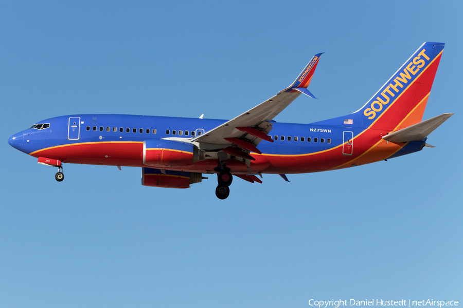 Southwest Airlines Boeing 737-7H4 (N273WN) | Photo 477578