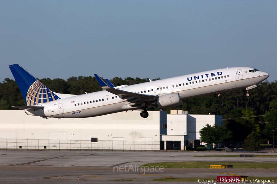 United Airlines Boeing 737-924(ER) (N27421) | Photo 48268