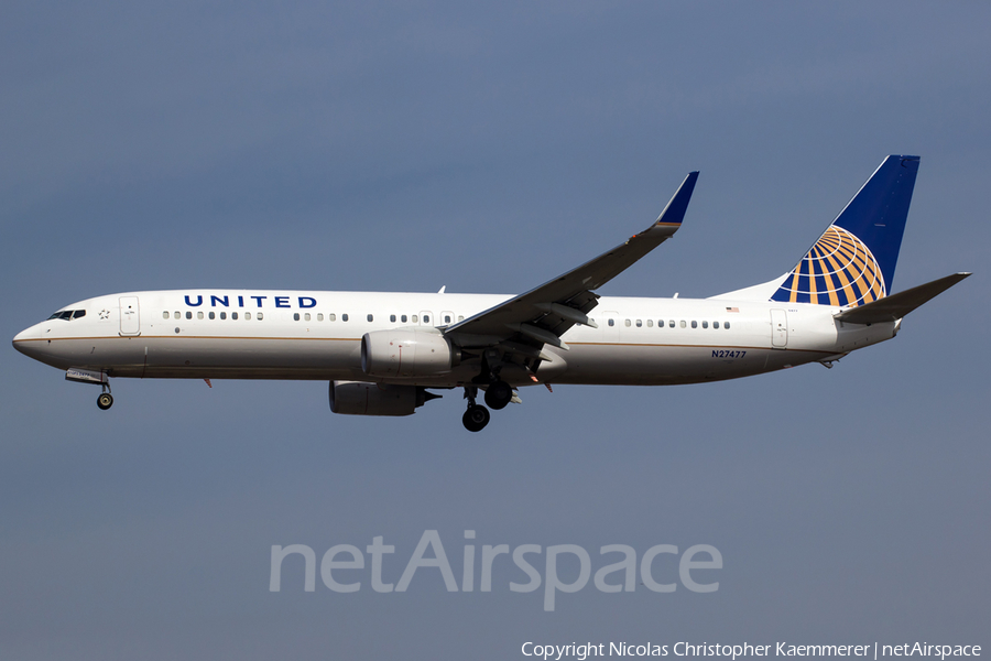 United Airlines Boeing 737-924(ER) (N27477) | Photo 161251