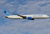United Airlines Boeing 777-322(ER) (N2749U) at  Oshkosh - Wittman Regional, United States