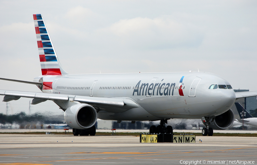 American Airlines Airbus A330-323X (N274AY) | Photo 65373