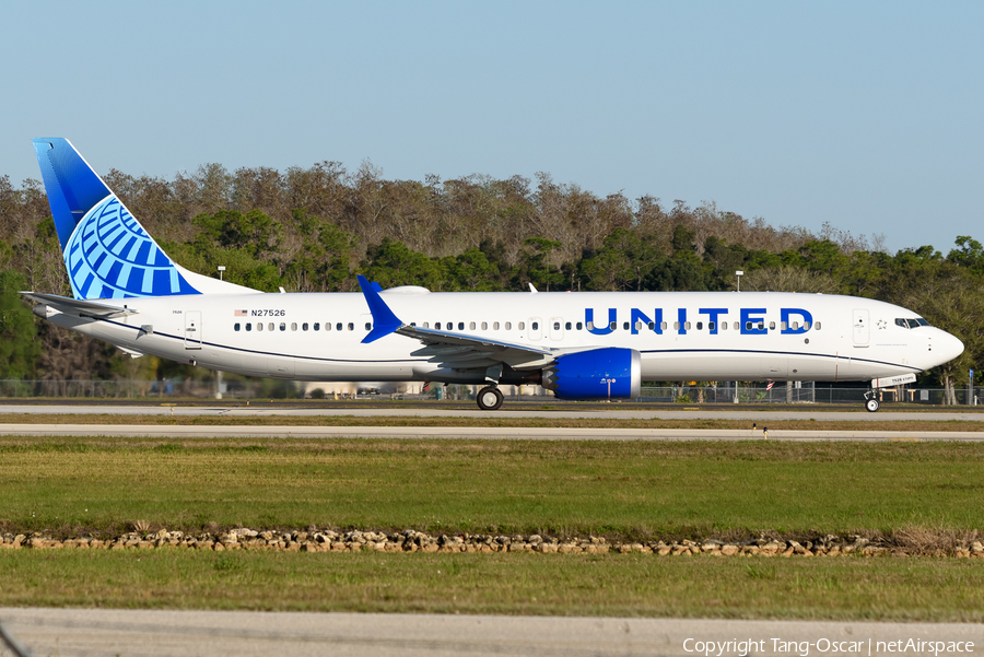 United Airlines Boeing 737-9 MAX (N27526) | Photo 436739