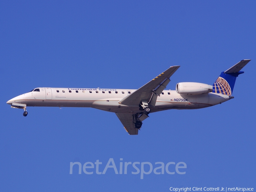 Continental Express (Chautauqua Airlines) Embraer ERJ-145LR (N275SK) | Photo 40208