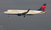 Delta Connection (SkyWest Airlines) Embraer ERJ-175LR (ERJ-170-200LR) (N275SY) at  Los Angeles - International, United States