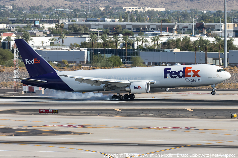 FedEx Boeing 767-3S2F(ER) (N278FE) | Photo 563789