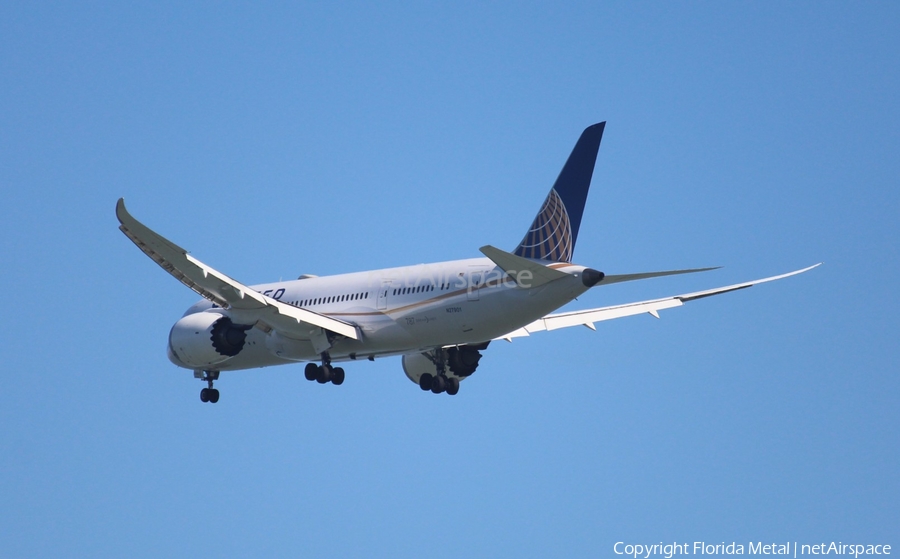 United Airlines Boeing 787-8 Dreamliner (N27901) | Photo 310840