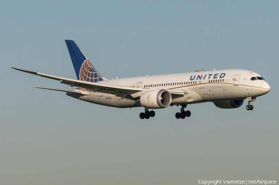 United Airlines Boeing 787-8 Dreamliner (N27903) | Photo 562536