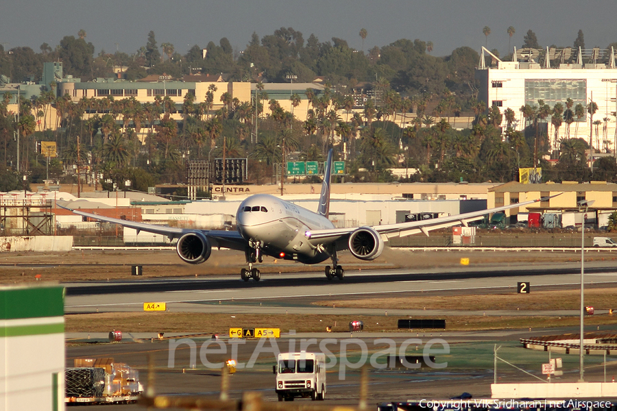 United Airlines Boeing 787-8 Dreamliner (N27908) | Photo 35581