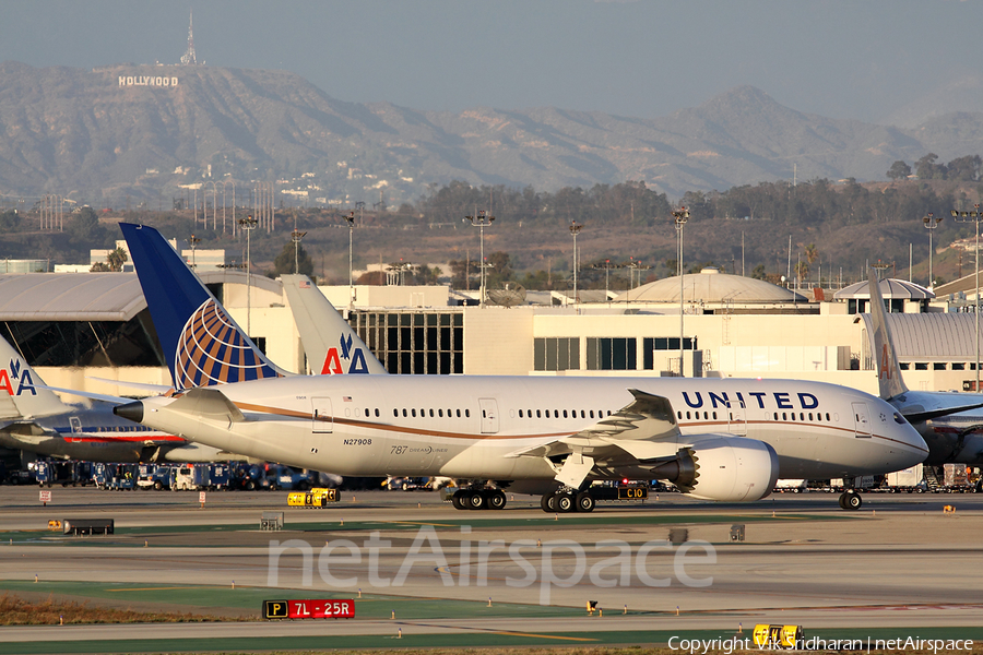 United Airlines Boeing 787-8 Dreamliner (N27908) | Photo 35582