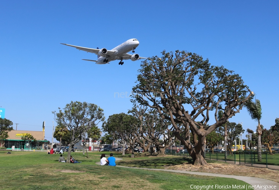 United Airlines Boeing 787-9 Dreamliner (N27957) | Photo 378902