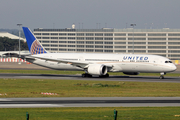 United Airlines Boeing 787-9 Dreamliner (N27958) at  Brussels - International, Belgium