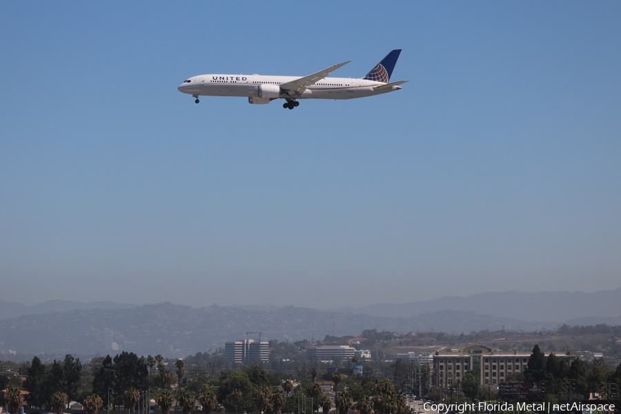 United Airlines Boeing 787-9 Dreamliner (N27958) | Photo 302065