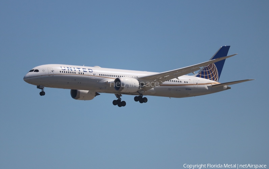 United Airlines Boeing 787-9 Dreamliner (N27958) | Photo 378904