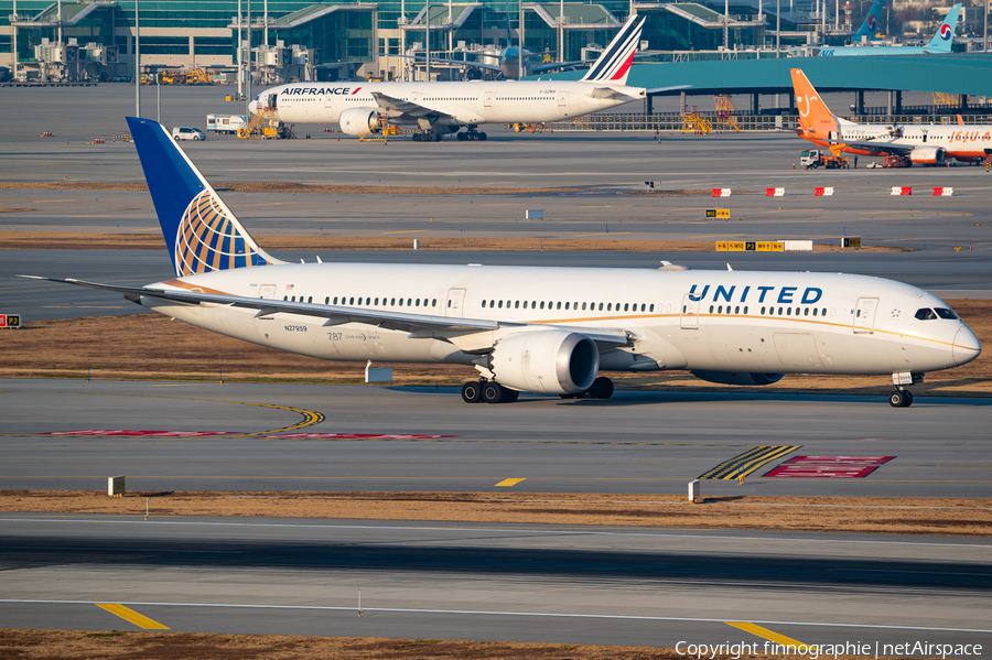 United Airlines Boeing 787-9 Dreamliner (N27959) | Photo 600529