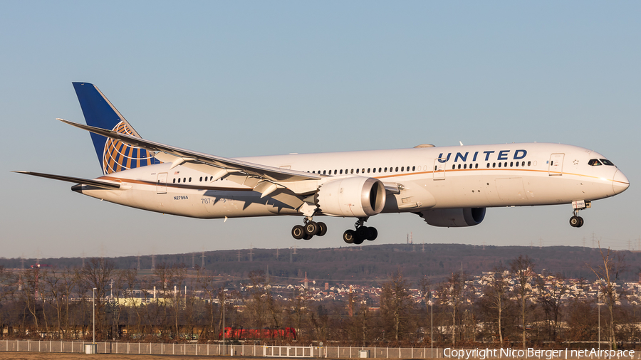 United Airlines Boeing 787-9 Dreamliner (N27965) | Photo 610753