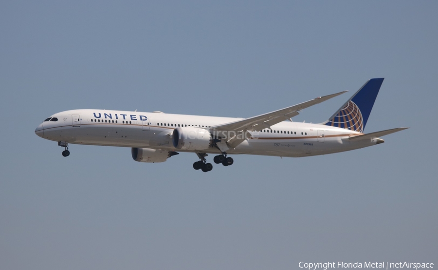 United Airlines Boeing 787-9 Dreamliner (N27965) | Photo 378908