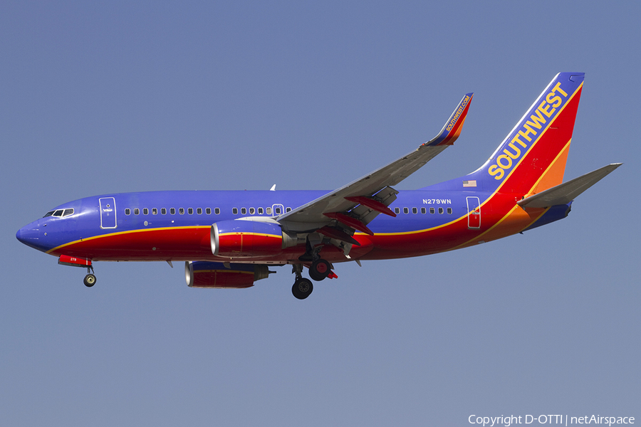 Southwest Airlines Boeing 737-7H4 (N279WN) | Photo 336865