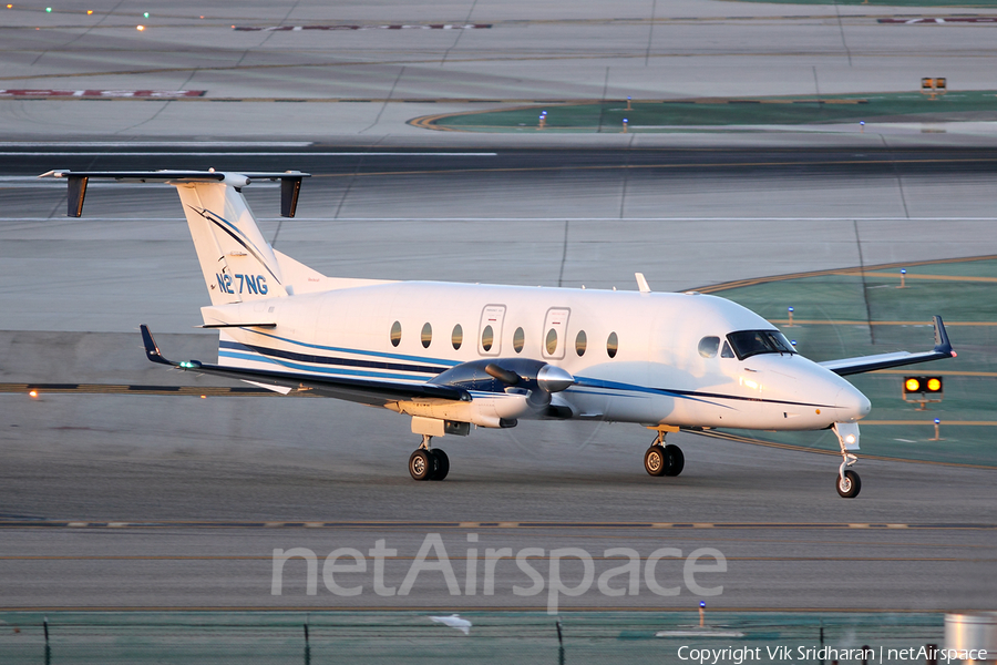 (Private) Beech 1900D (N27NG) | Photo 39294
