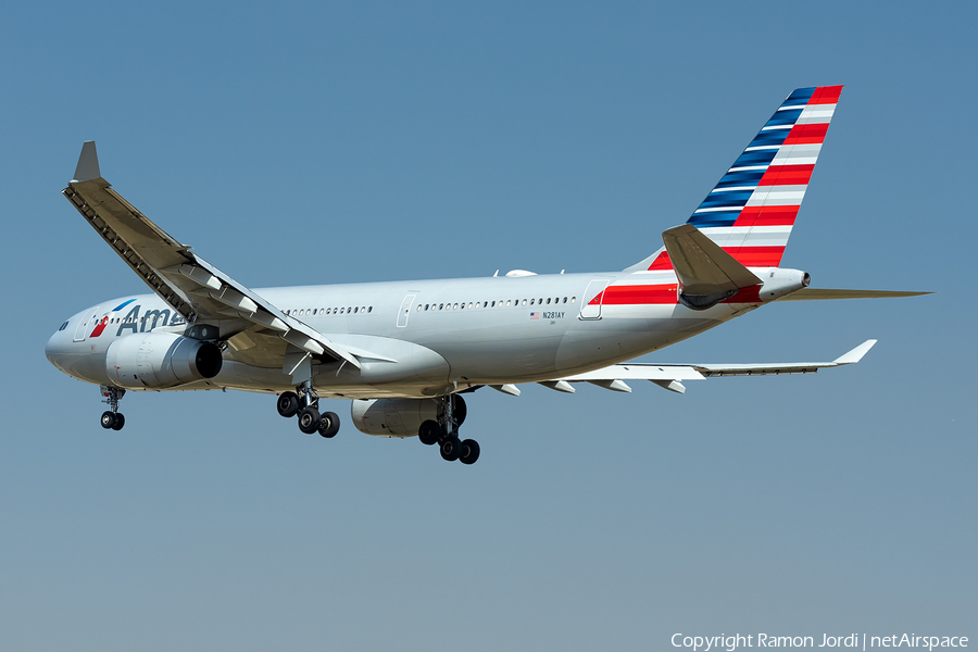 American Airlines Airbus A330-243 (N281AY) | Photo 411361