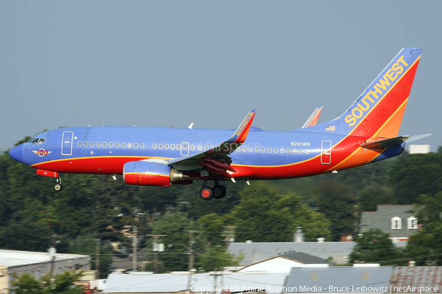 Southwest Airlines Boeing 737-7H4 (N281WN) | Photo 85868