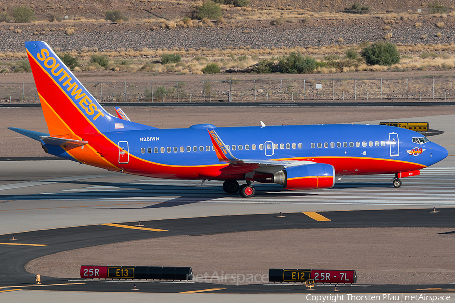 Southwest Airlines Boeing 737-7H4 (N281WN) | Photo 88312