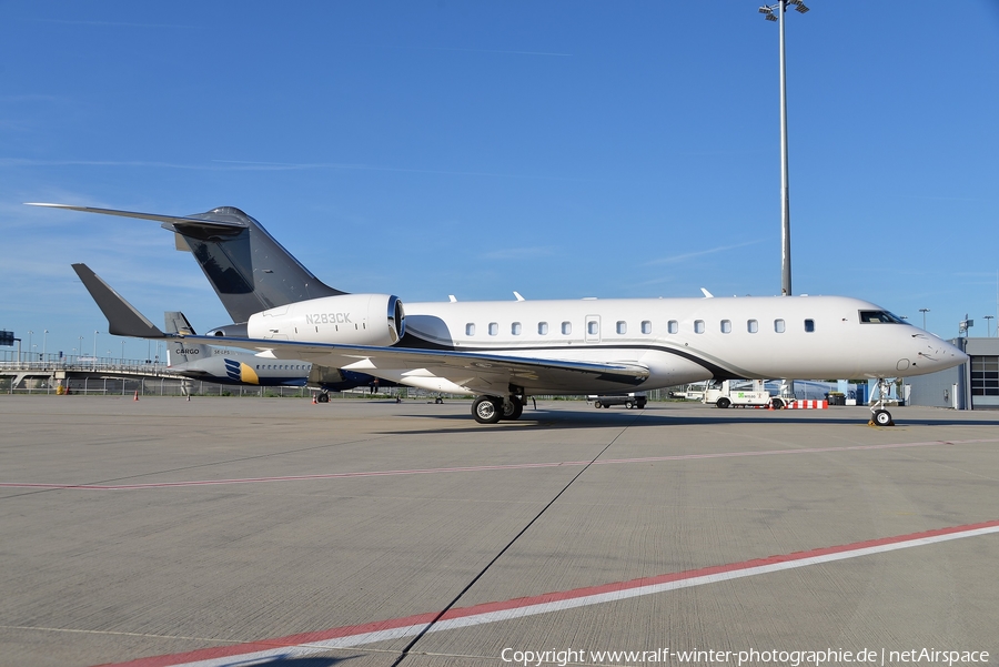 (Private) Bombardier BD-700-1A11 Global 5000 (N283CK) | Photo 501722