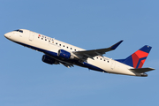Delta Connection (SkyWest Airlines) Embraer ERJ-175LR (ERJ-170-200LR) (N283SY) at  Boston - Logan International, United States