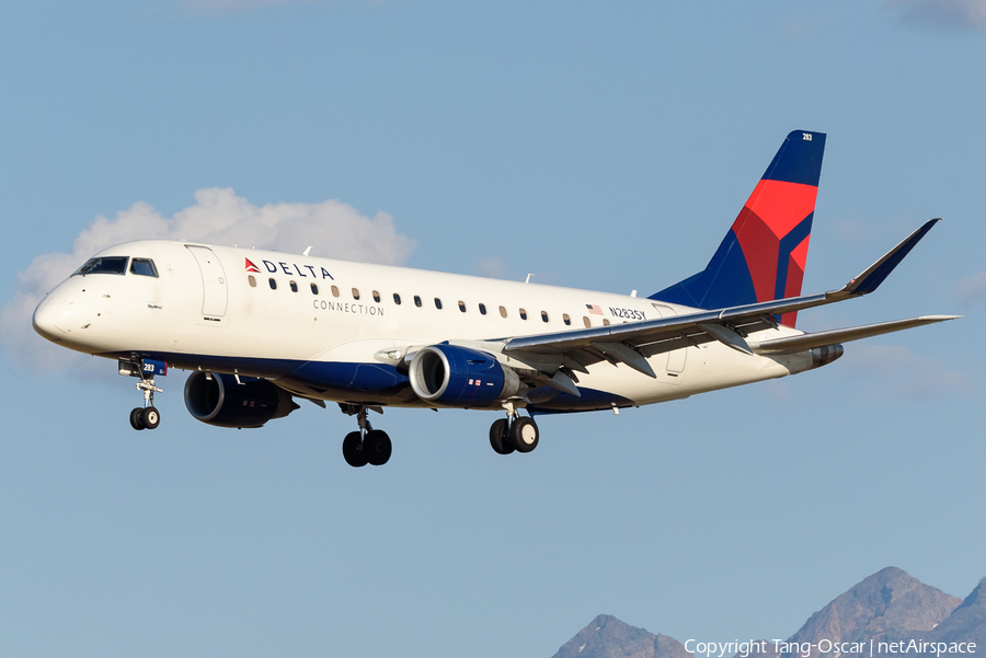 Delta Connection (SkyWest Airlines) Embraer ERJ-175LR (ERJ-170-200LR) (N283SY) | Photo 459361