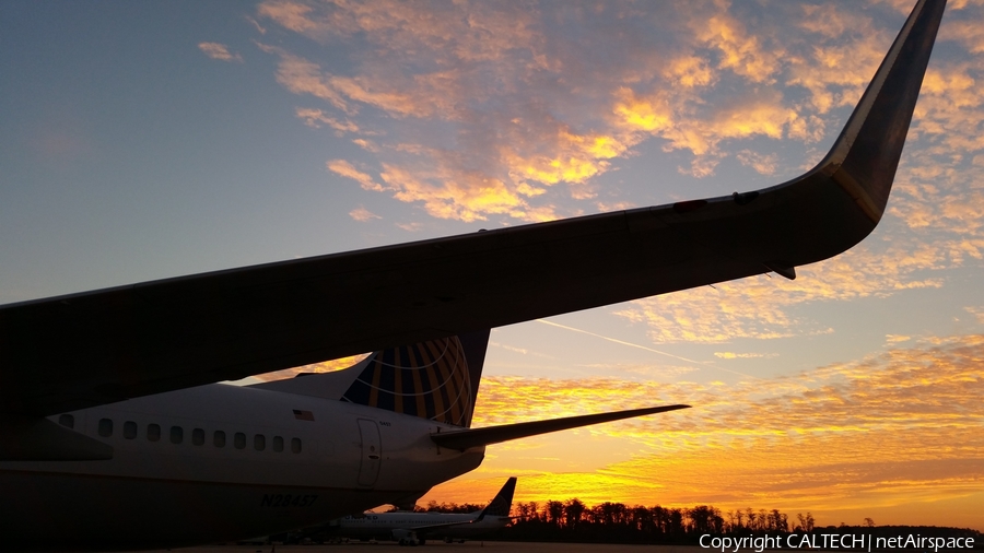United Airlines Boeing 737-924(ER) (N28457) | Photo 65954