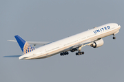 United Airlines Boeing 777-322(ER) (N2846U) at  Newark - Liberty International, United States