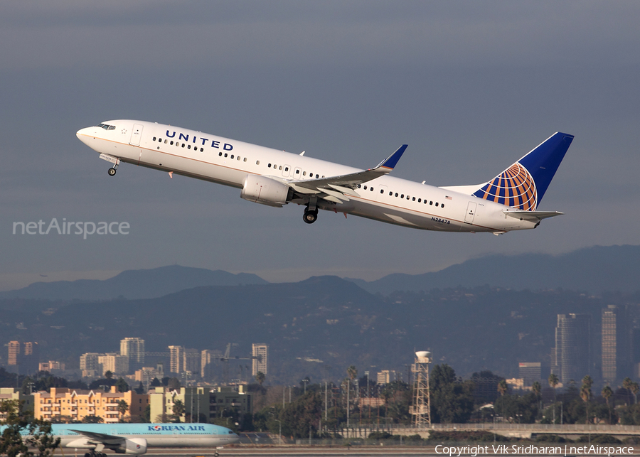 United Airlines Boeing 737-924(ER) (N28478) | Photo 35173