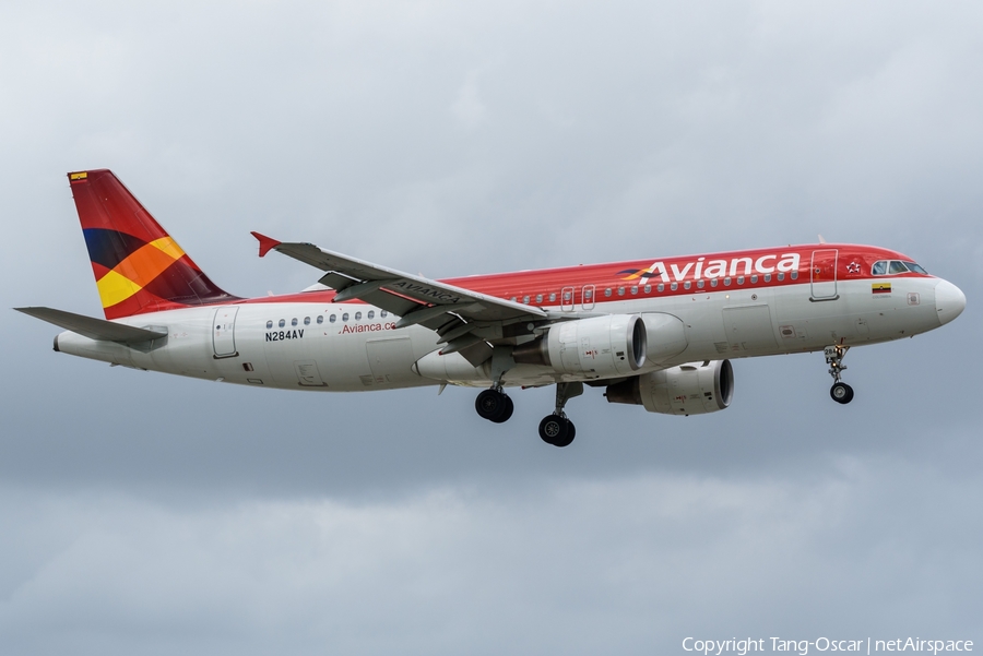 Avianca Airbus A320-214 (N284AV) | Photo 284524