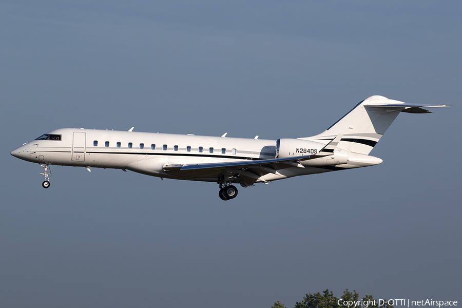 Jet Edge International Bombardier BD-700-1A10 Global 6000 (N284DS) | Photo 526063