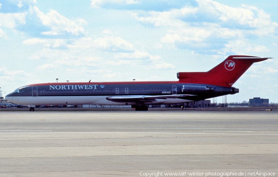 Northwest Airlines Boeing 727-251(Adv) (N284US) | Photo 462822