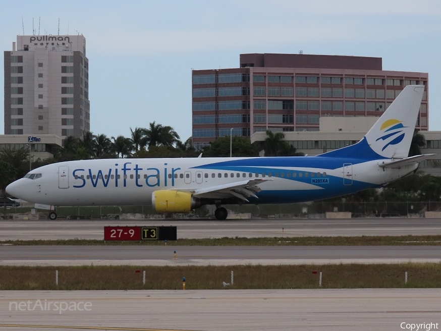 Swift Air Boeing 737-4Q8 (N285XA) | Photo 305778